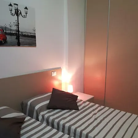 Attico Biennale Nuovissimo Apartmán Benátky